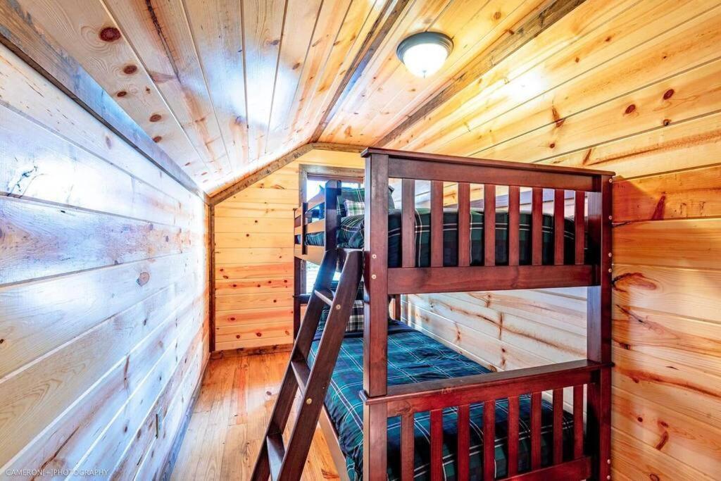 Iron Horse Lodge Sleeps 18, Games, Fire Pit, Hot Tub, Ev, More Broken Bow Kültér fotó