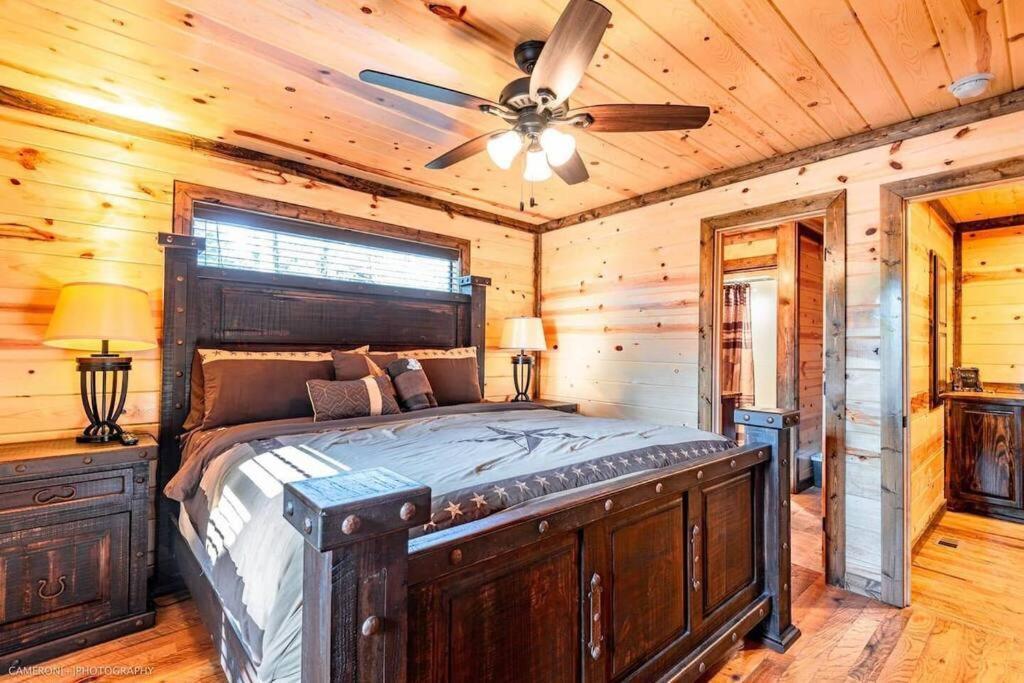 Iron Horse Lodge Sleeps 18, Games, Fire Pit, Hot Tub, Ev, More Broken Bow Kültér fotó